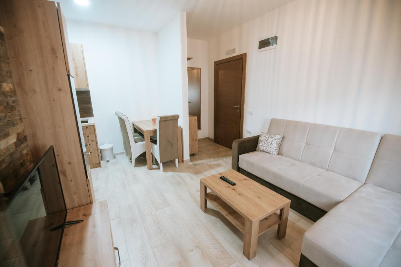 Kraljevi Konaci -Apartmani Bajka Kopaonik Exterior foto