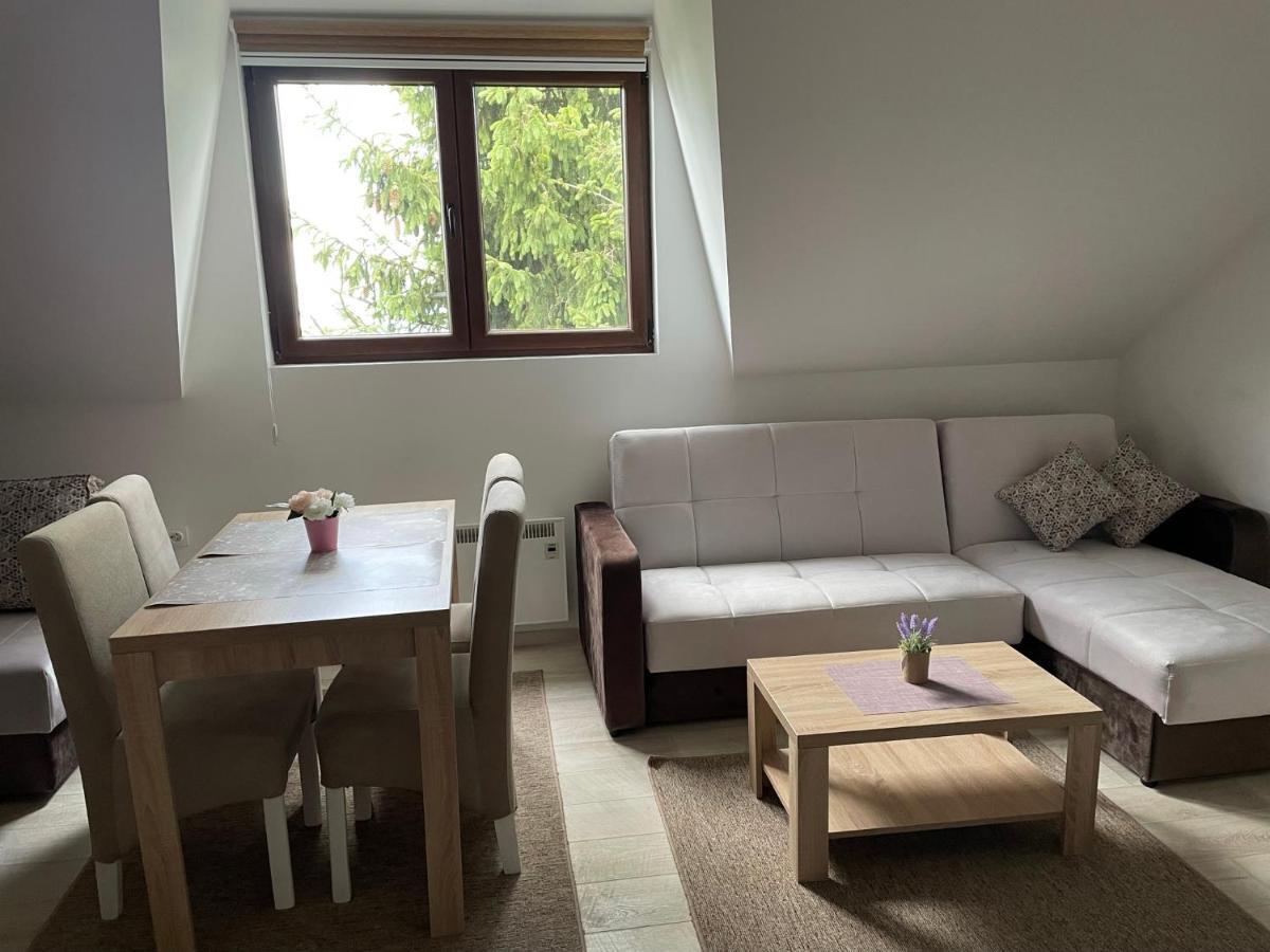 Kraljevi Konaci -Apartmani Bajka Kopaonik Exterior foto